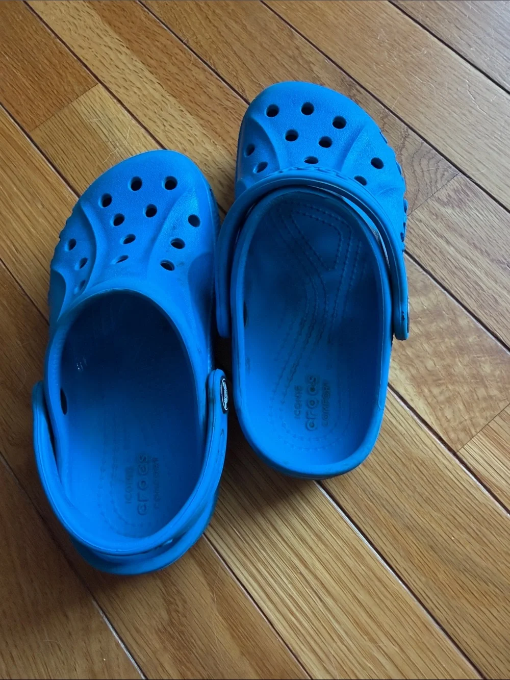 CROCS Kids Classic Clog in Bright Blue